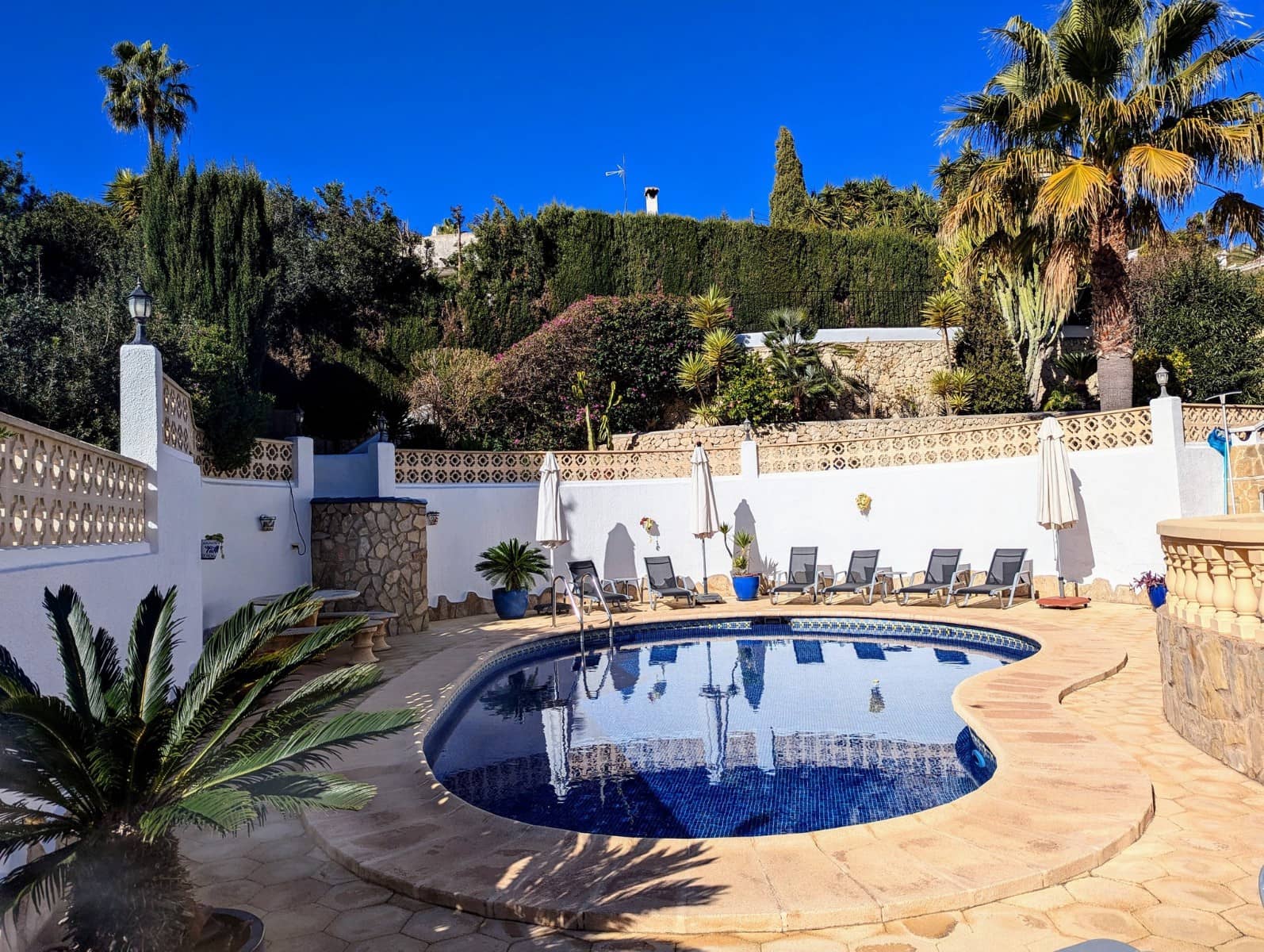 4 soverom Villa til salgs i Moraira med svømmebasseng - € 665 000 (Ref: 8780357)