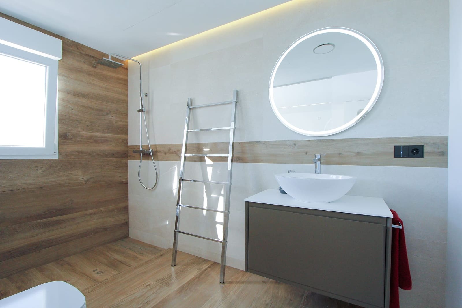 4 bedroom Villa for sale in Altea - € 1,750,000 (Ref: 8800128)