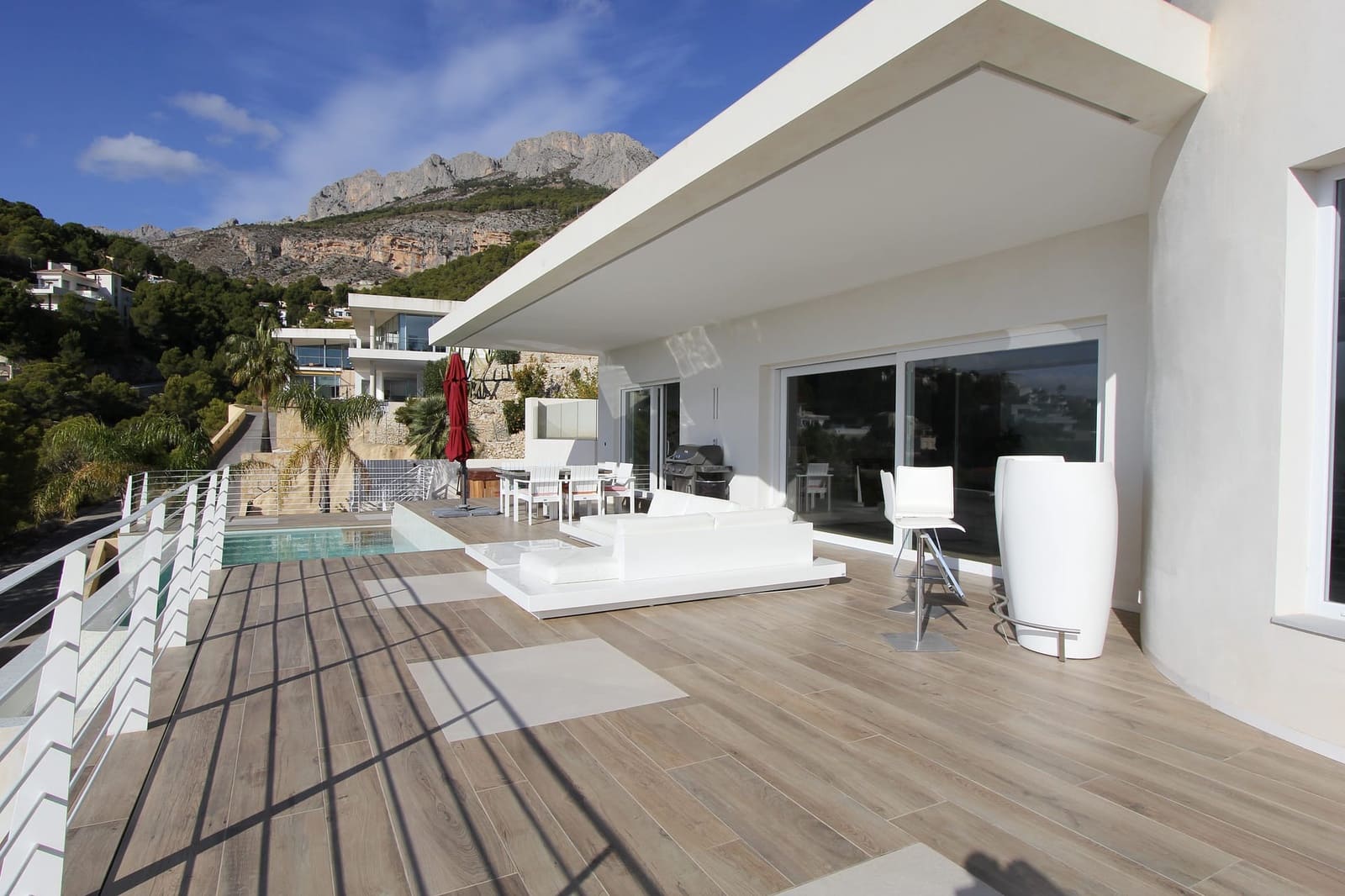 4 bedroom Villa for sale in Altea - € 1,750,000 (Ref: 8800128)