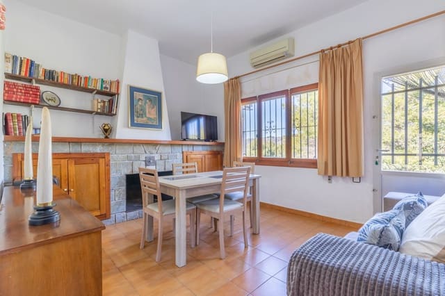 3 soverom Hus til salgs i Teulada Pueblo, Teulada-Moraira - € 239 000 (Ref: 8800131)