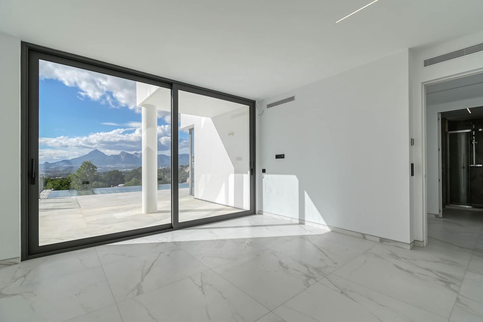 5 camera da letto Villa in vendita in Altea - 2.350.000 € (Rif: 8913663)