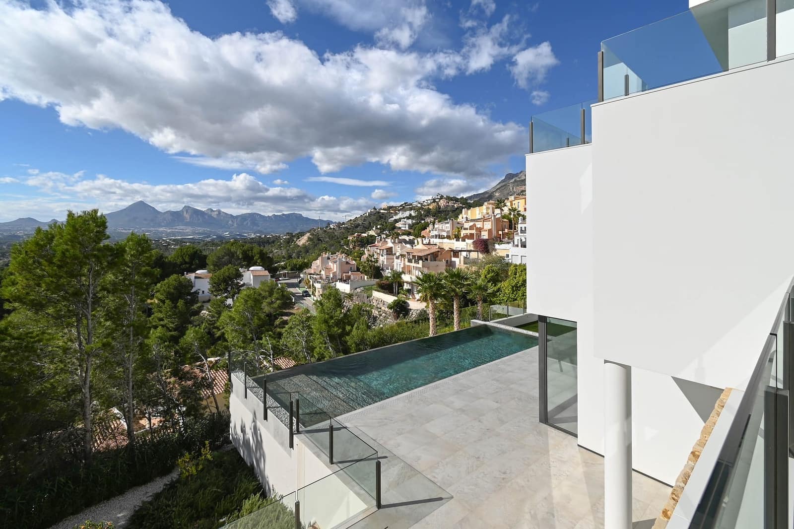 5 camera da letto Villa in vendita in Altea - 2.350.000 € (Rif: 8913663)