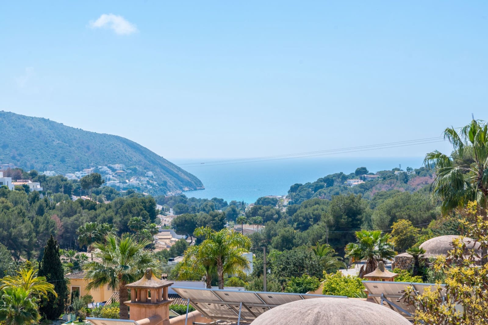 3 soveværelse Villa til salg i Moraira med swimmingpool - € 1.995.000 (Ref: 8949551)