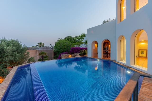 3 soveværelse Villa til salg i Moraira, Teulada-Moraira med swimmingpool - € 1.995.000 (Ref: 8949551)