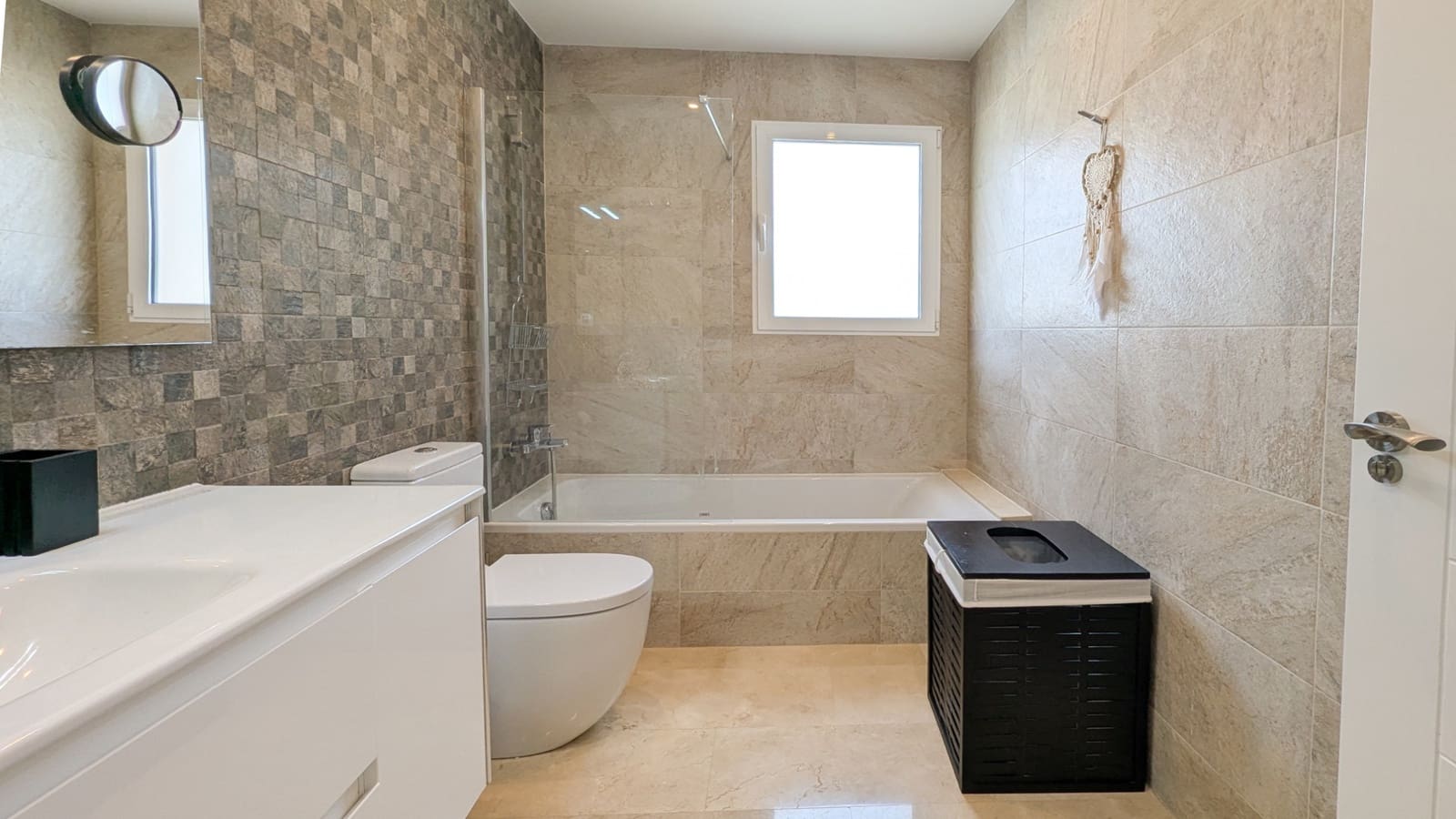 4 bedroom Villa for sale in Javea / Xabia with pool - € 1,475,000 (Ref: 8969061)