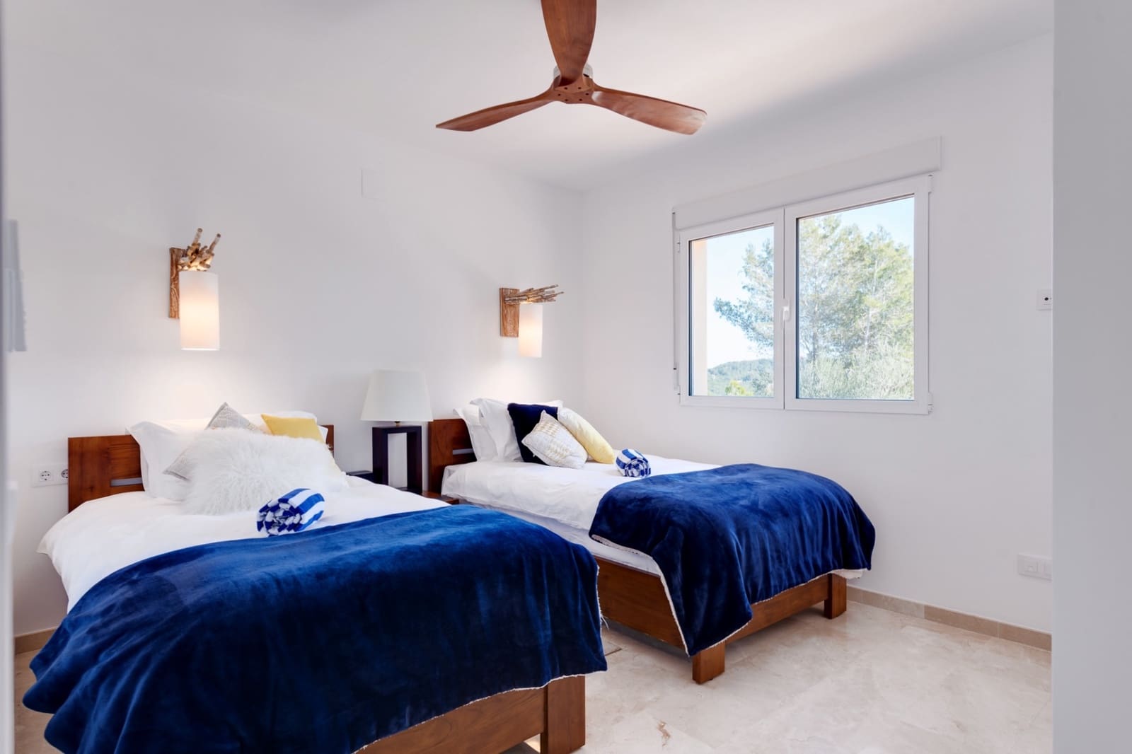 4 bedroom Villa for sale in Javea / Xabia with pool - € 1,475,000 (Ref: 8969061)