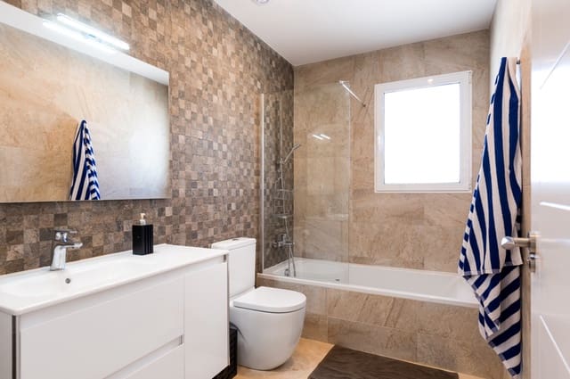 4 sypialnia Willa na sprzedaż w Javea / Xàbia z basenem - 1 475 000 € (Ref: 8969061)