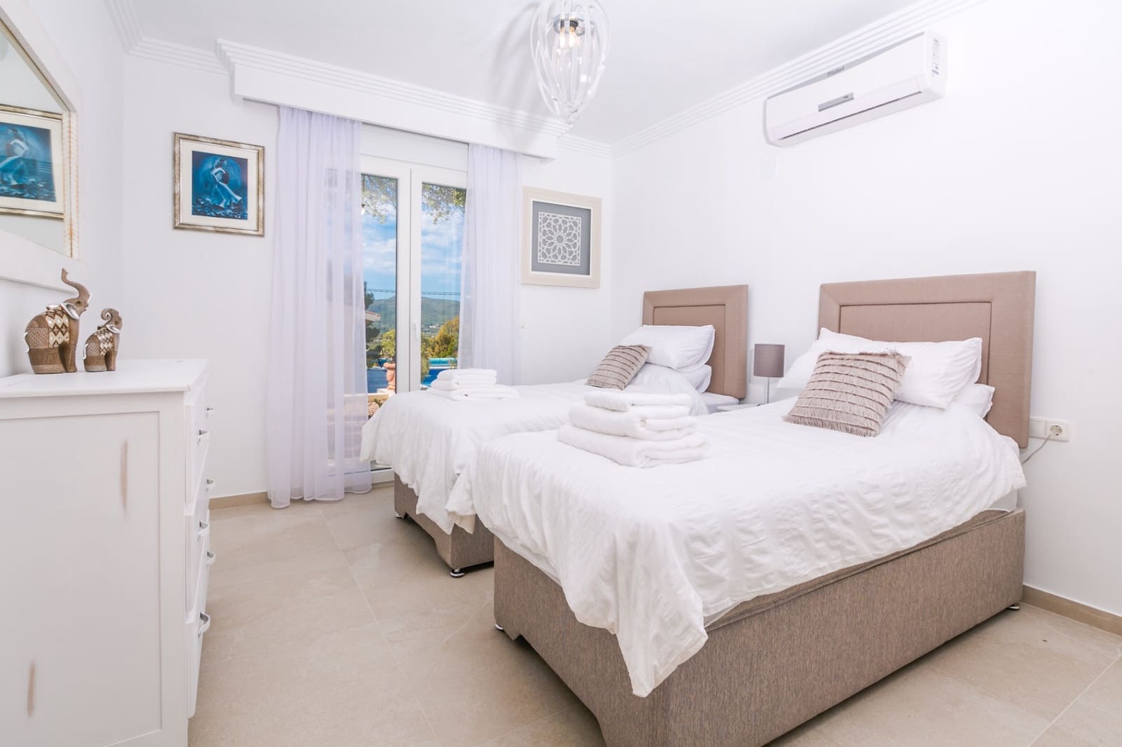 6 slaapkamer Villa te koop in Javea / Xabia met zwembad - € 1.795.000 (Ref: 8969442)