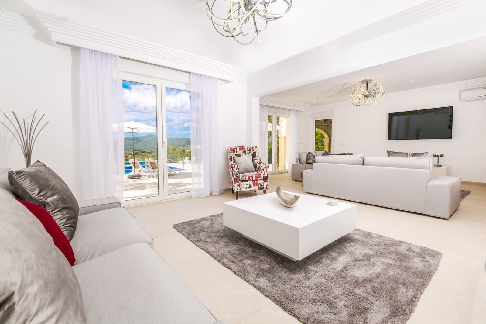 6 slaapkamer Villa te koop in Javea / Xabia met zwembad - € 1.795.000 (Ref: 8969442)