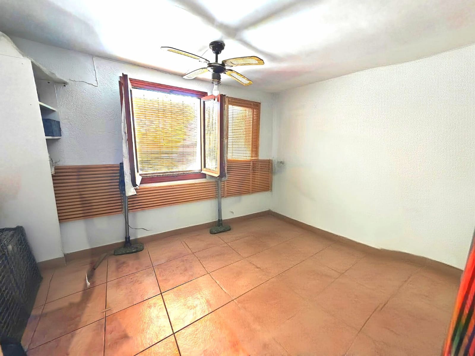 3 slaapkamer Villa te koop in Moraira - € 260.000 (Ref: 9022238)