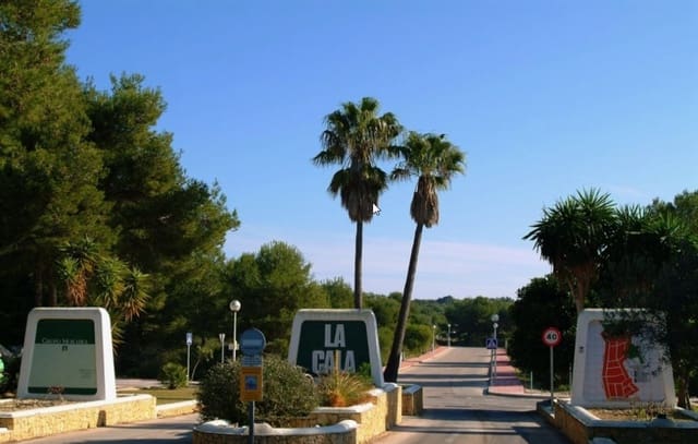 Tontti myytävänä paikassa Portichol - Balcón al Mar, Javea / Xàbia - 215 000 € (Ref: 9025655)