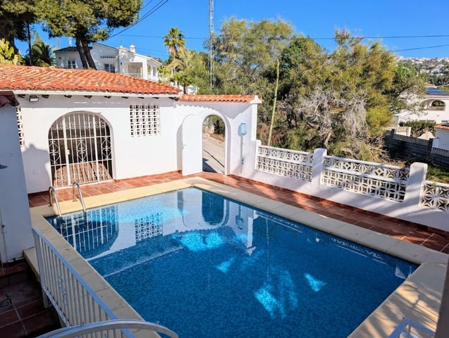 3 soveværelse Semi-Rækkehus til salg i Benimeit - Tabaira, Teulada-Moraira med swimmingpool - € 535.000 (Ref: 9050142)