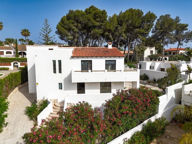 4 soverom Villa til salgs i El Portet - Pla de Mar, Teulada-Moraira - € 1 595 000 (Ref: 9050454)