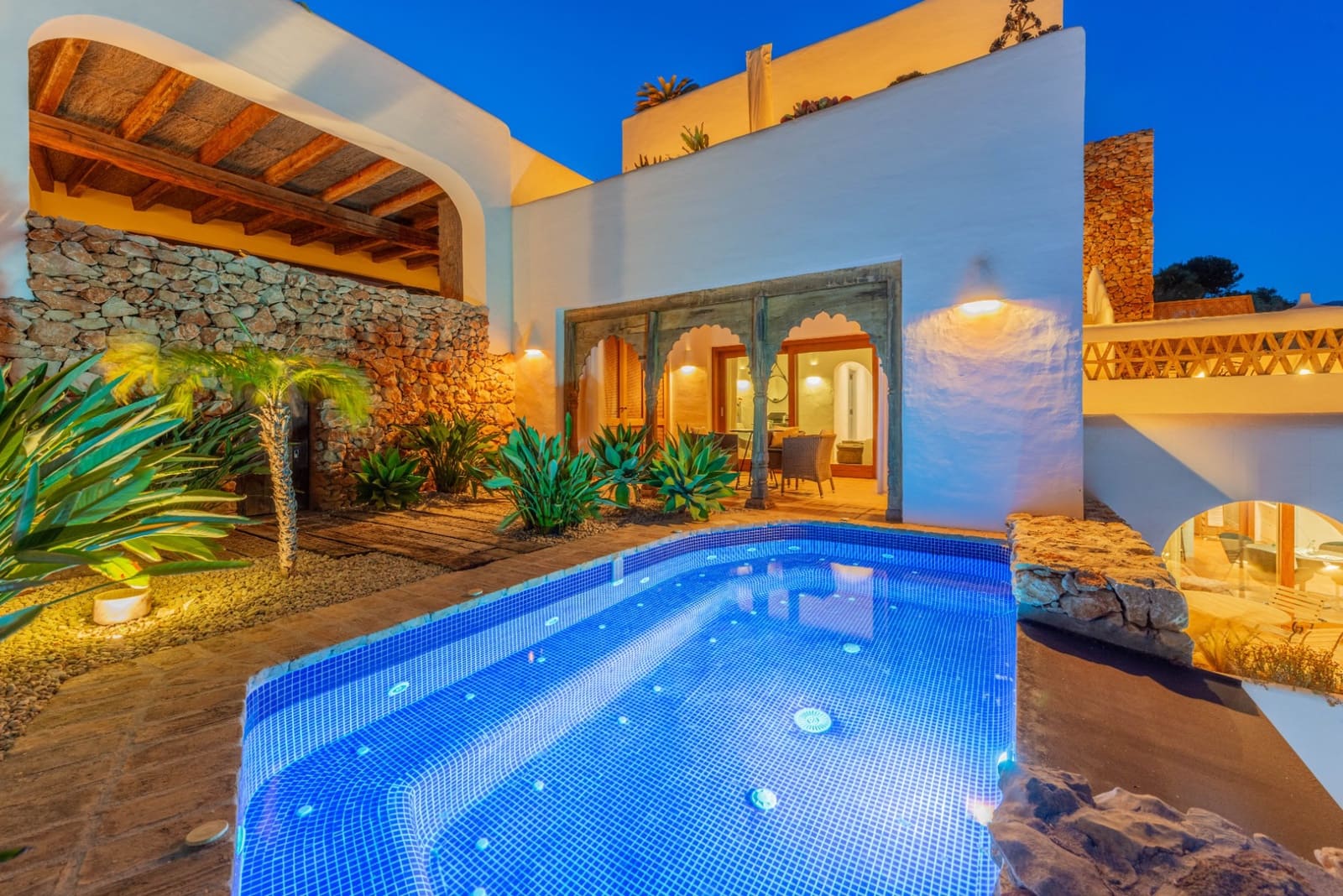 3 Zimmer Villa zu verkaufen in Moraira mit Pool - 1.995.000 € (Ref: 9104950)