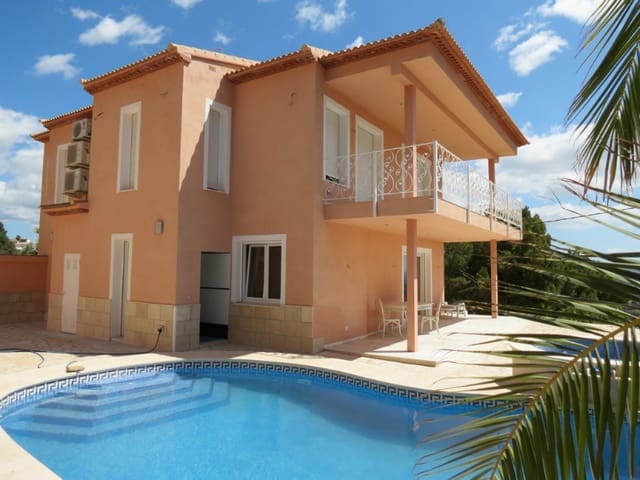 4 slaapkamer Villa te koop in Oltamar - Cucarres, Calpe / Calp - € 795.000 (Ref: 9118039)