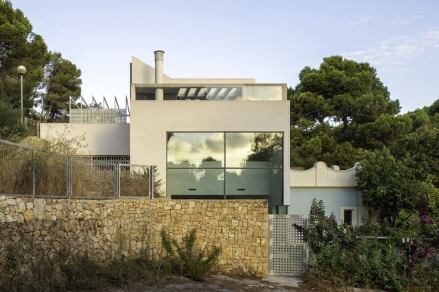 4 slaapkamer Villa te koop in Dénia met zwembad garage - € 1.900.000 (Ref: 9158317)