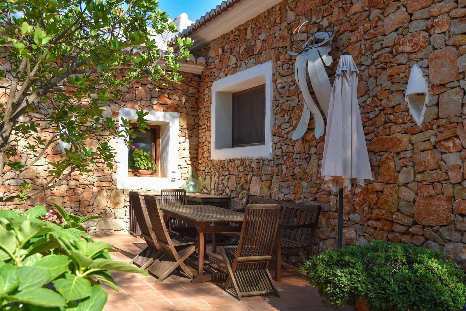 4 makuuhuone Huvila myytävänä paikassa Javea / Xabia - 1 790 000 € (Ref: 9180306)