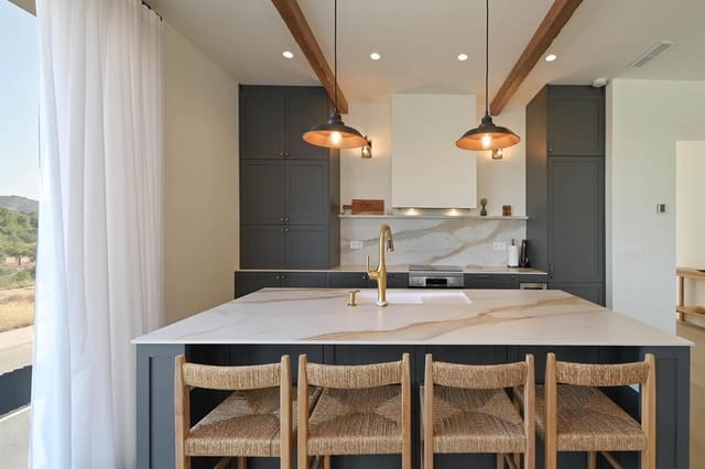 4 quarto Moradia para venda em Alicante cidade - 870 000 € (Ref: 9186258)