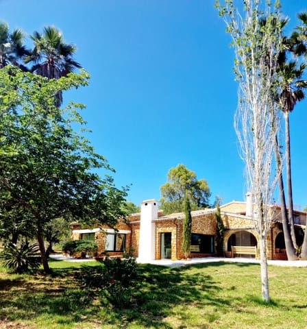 4 bedroom Finca/Country House for sale in Benissa with pool - € 1,295,000 (Ref: 9205318)