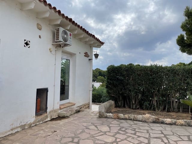 9 chambre Villa/Maison à vendre à Moraira, Teulada-Moraira - 674 900 € (Ref: 9205544)