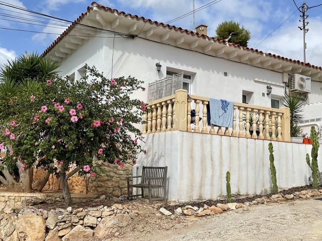 9 chambre Villa/Maison à vendre à Moraira, Teulada-Moraira - 674 900 € (Ref: 9205544)