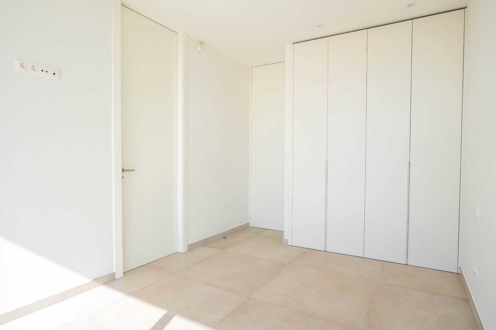 4 makuuhuone Huvila myytävänä paikassa Benissa mukana uima-altaan - 2 900 000 € (Ref: 9207535)