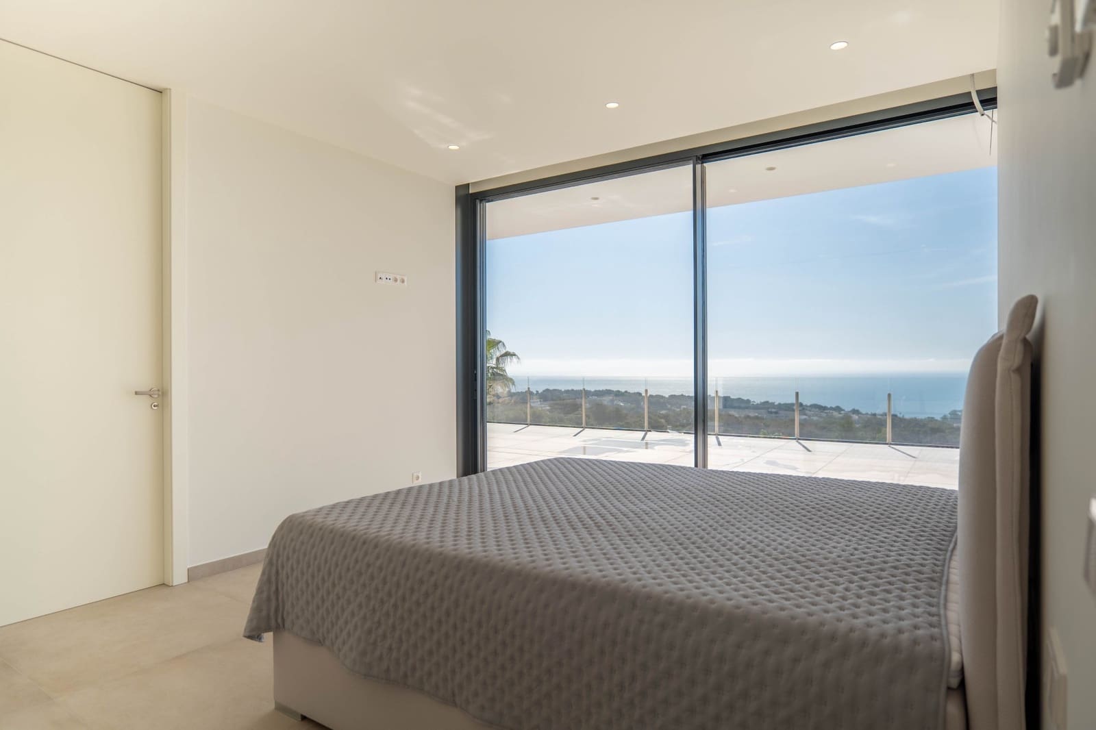 4 makuuhuone Huvila myytävänä paikassa Benissa mukana uima-altaan - 2 900 000 € (Ref: 9207535)