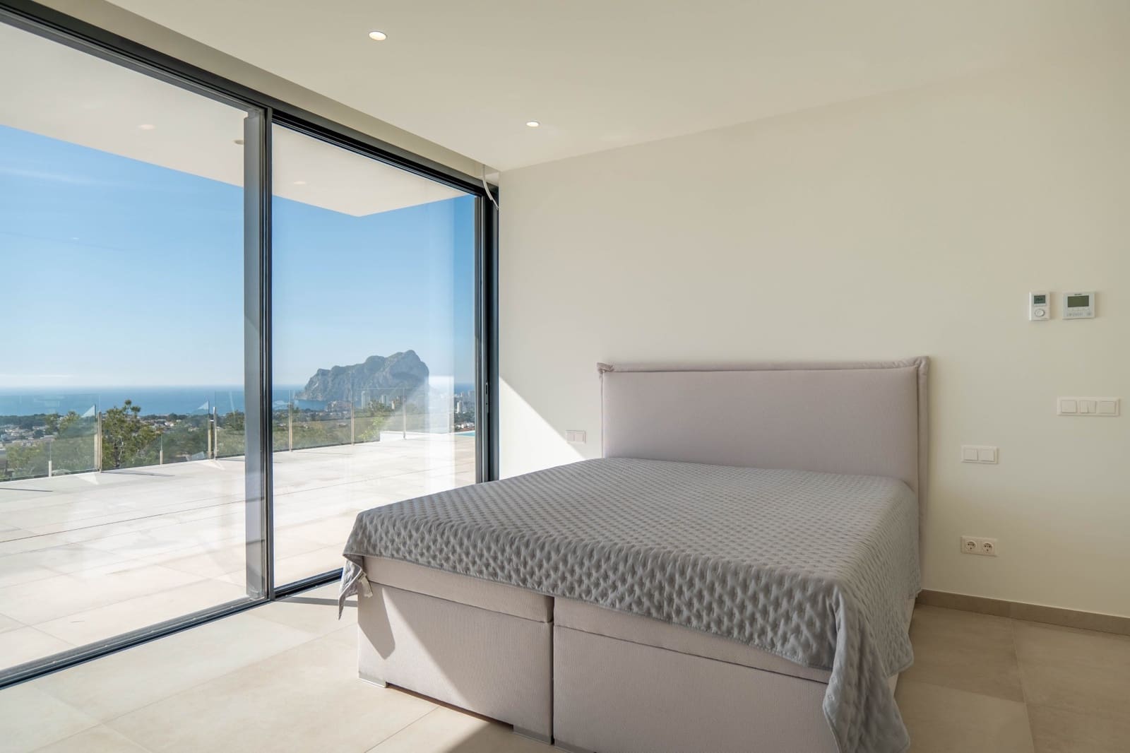 4 makuuhuone Huvila myytävänä paikassa Benissa mukana uima-altaan - 2 900 000 € (Ref: 9207535)