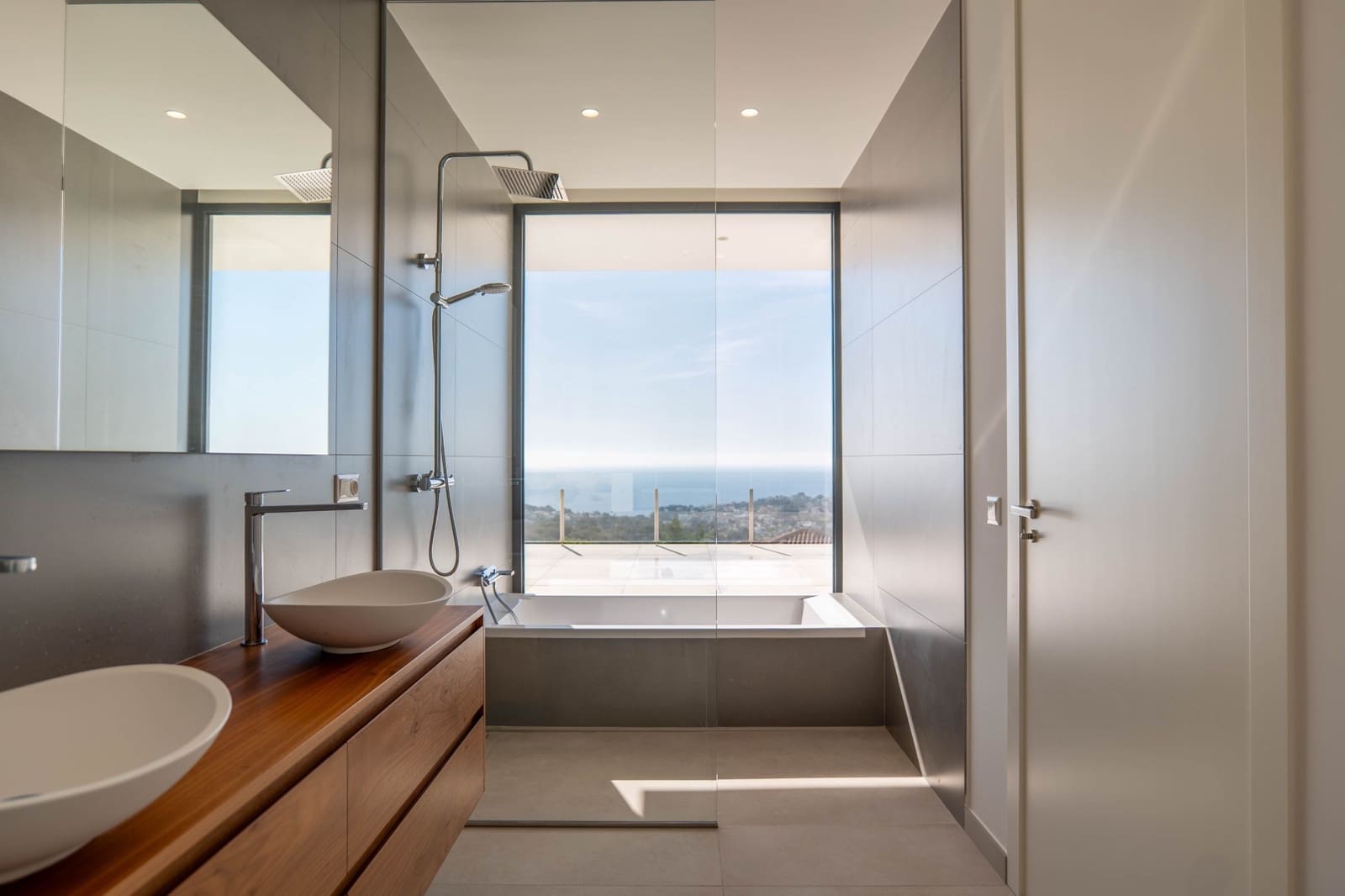 4 makuuhuone Huvila myytävänä paikassa Benissa mukana uima-altaan - 2 900 000 € (Ref: 9207535)