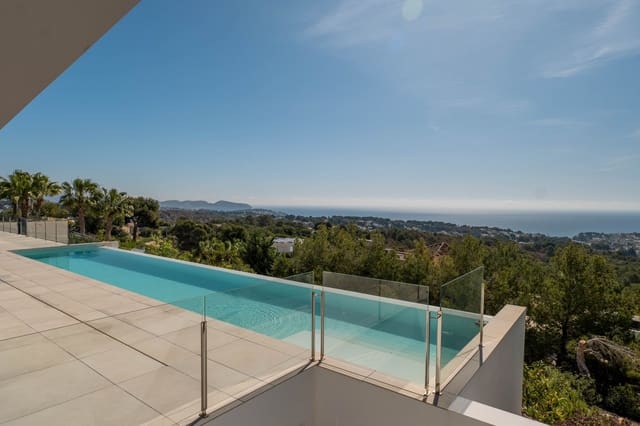 4 makuuhuone Huvila myytävänä paikassa Benissa mukana uima-altaan - 2 900 000 € (Ref: 9207535)