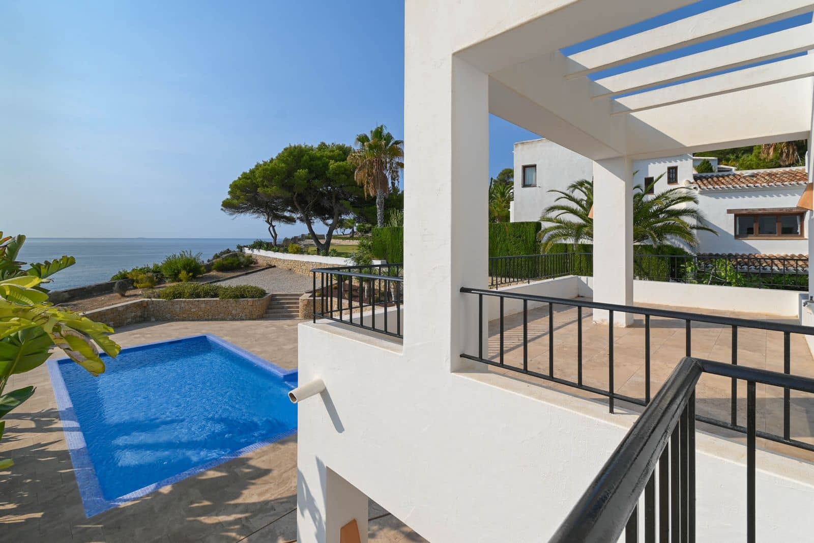 Chalet de 4 habitaciones en Moraira en venta con piscina - 2.995.000 € (Ref: 9211567)