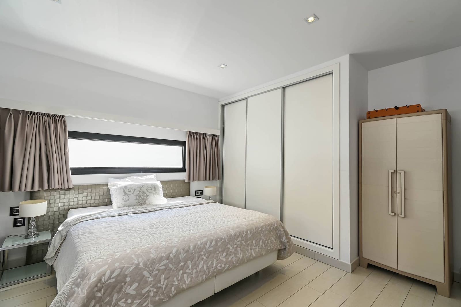 5 bedroom Villa for sale in Altea - € 2,700,000 (Ref: 9253938)