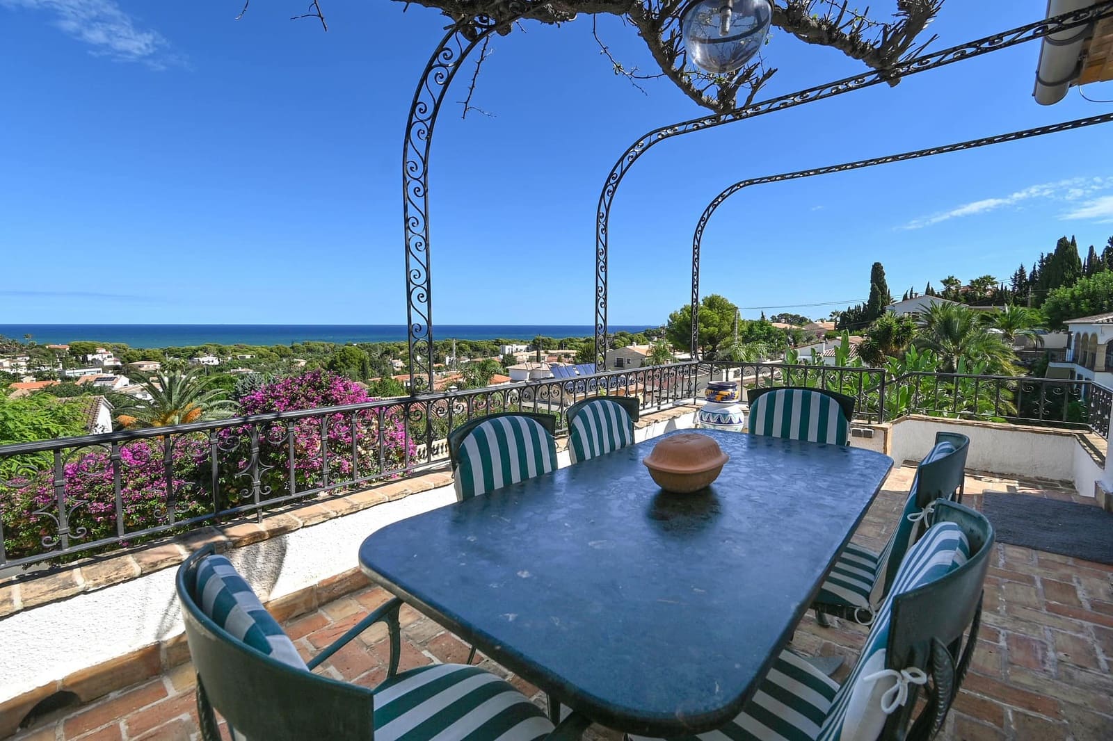 5 makuuhuone Huvila myytävänä paikassa Denia - 990 000 € (Ref: 9263028)