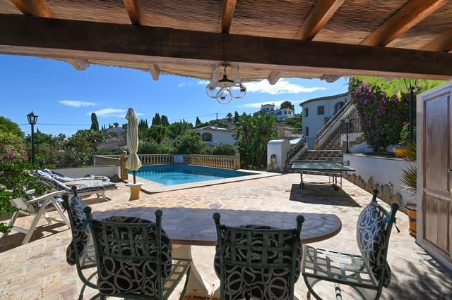 5 makuuhuone Huvila myytävänä paikassa El Montgó, Dénia - 990 000 € (Ref: 9263028)