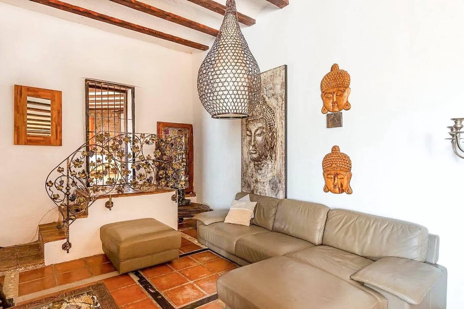 6 bedroom Finca/Country House for sale in Jalon / Xalo - € 1,050,000 (Ref: 9263031)