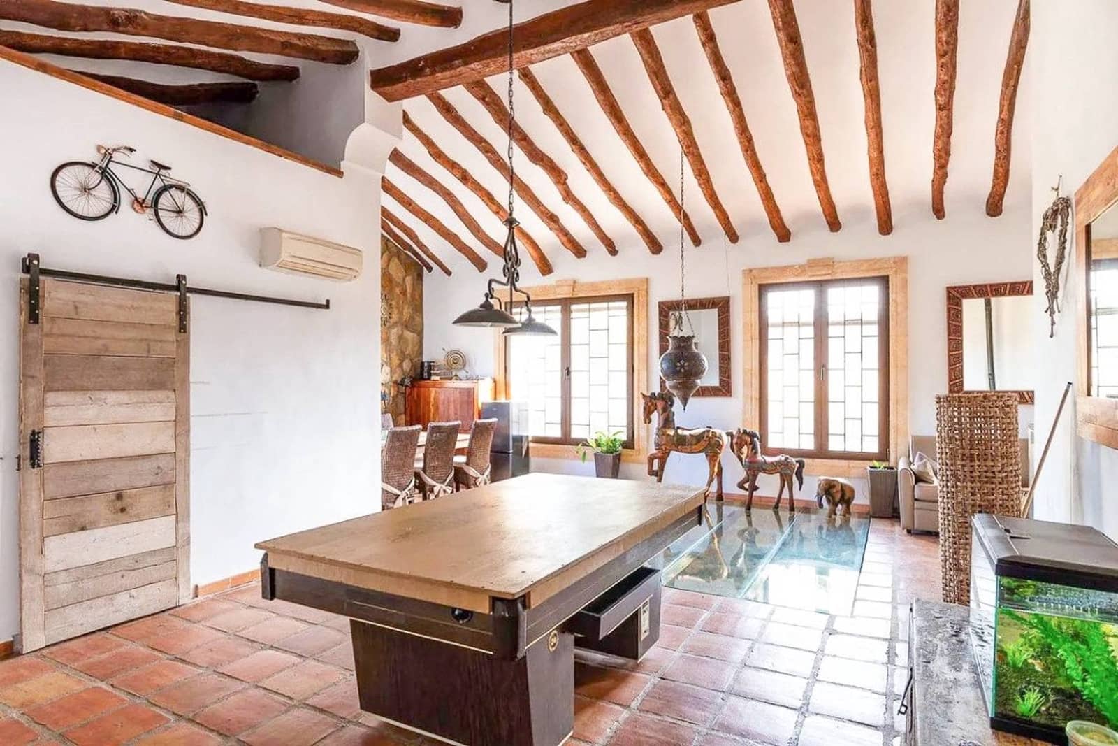 6 bedroom Finca/Country House for sale in Jalon / Xalo - € 1,050,000 (Ref: 9263031)