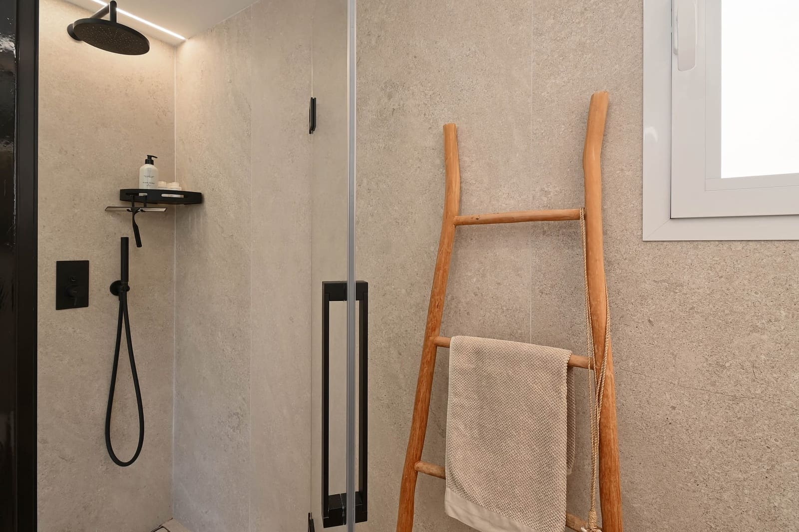 2 bedroom Villa for sale in Altea - € 695,000 (Ref: 9270572)