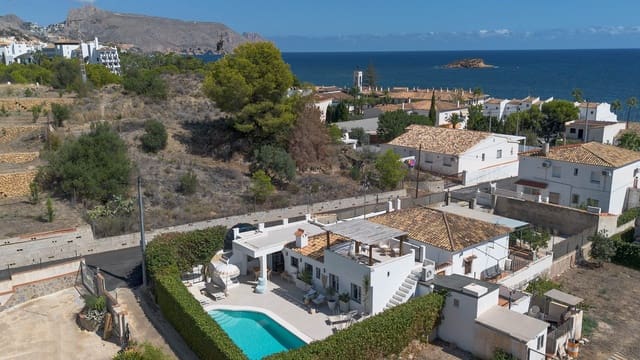 2 sovrum Villa till salu i Altea - 695 000 € (Ref: 9270572)