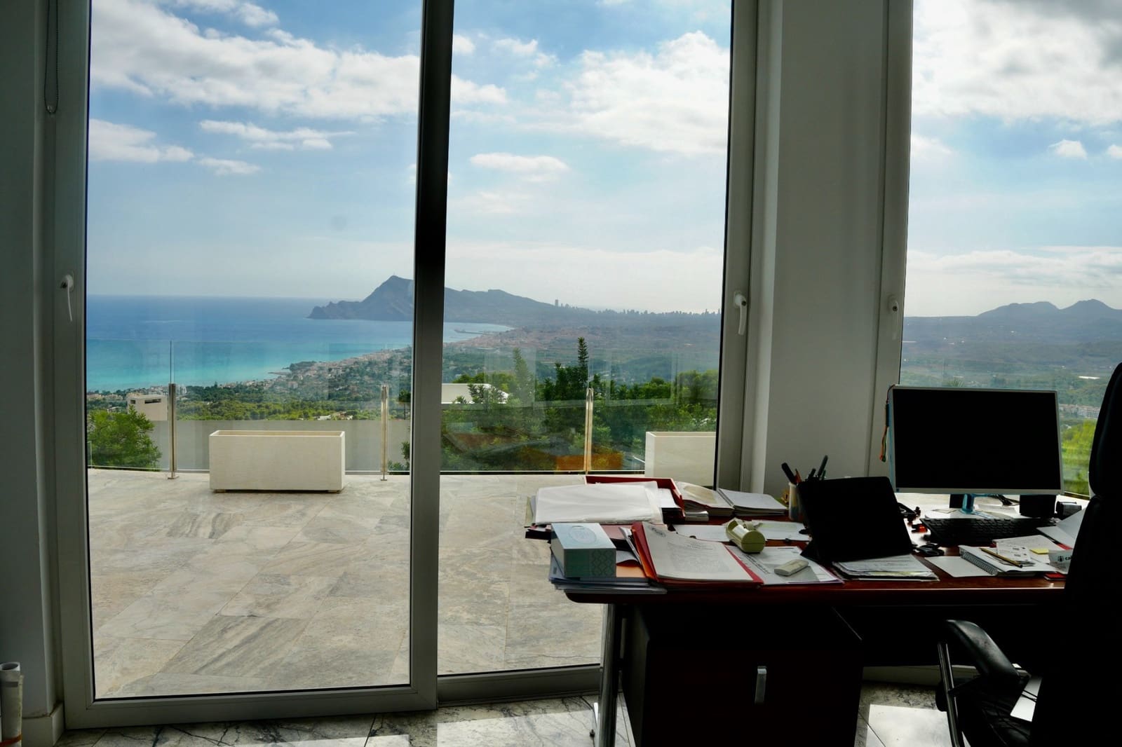 4 makuuhuone Huvila myytävänä paikassa Altea mukana uima-altaan 
autotalli - 2 200 000 € (Ref: 9325531)