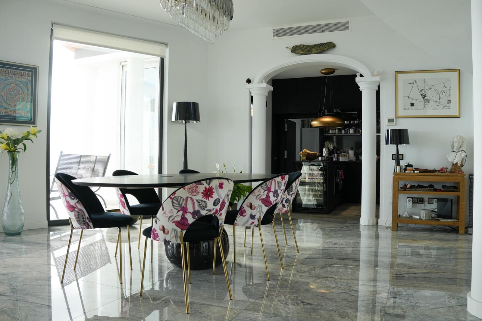 4 makuuhuone Huvila myytävänä paikassa Altea mukana uima-altaan 
autotalli - 2 200 000 € (Ref: 9325531)