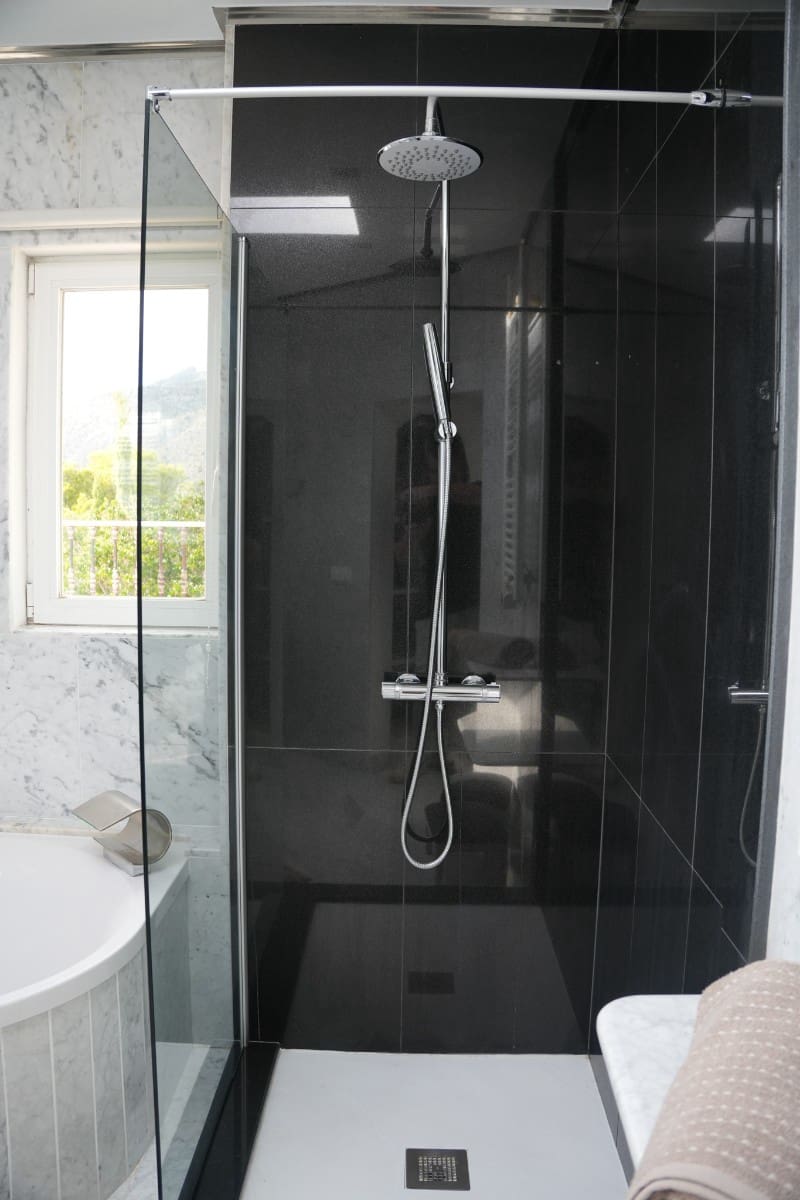 4 bedroom Villa for sale in Altea with pool garage - € 1,600,000 (Ref: 9329579)