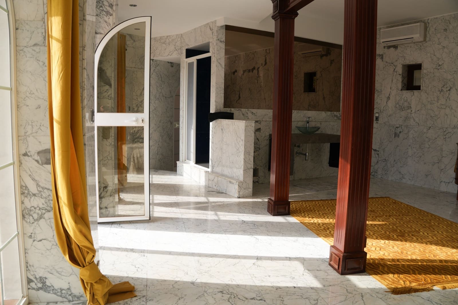 4 bedroom Villa for sale in Altea with pool garage - € 1,600,000 (Ref: 9329579)