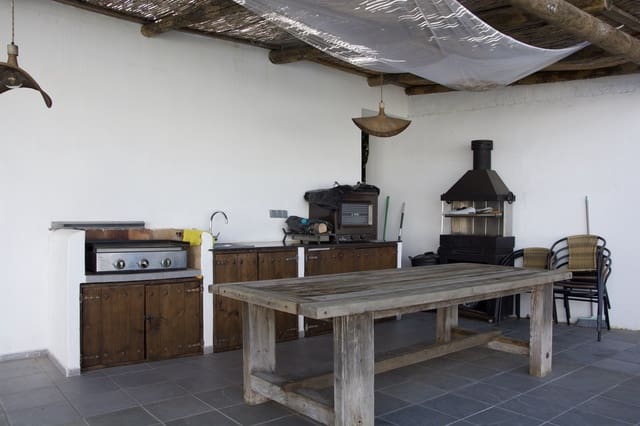 5 slaapkamer Villa te koop in Dénia met zwembad garage - € 850.000 (Ref: 9384839)