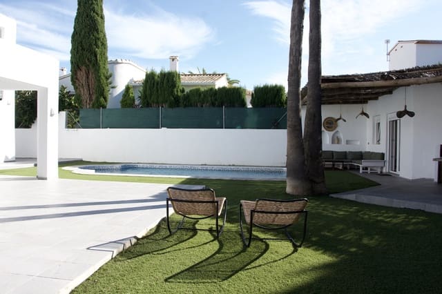 5 slaapkamer Villa te koop in Dénia met zwembad garage - € 850.000 (Ref: 9384839)