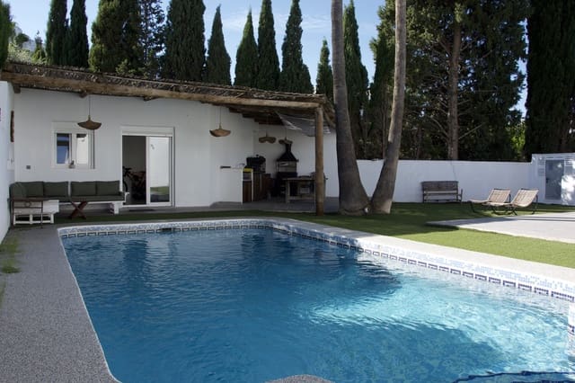 5 slaapkamer Villa te koop in Dénia met zwembad garage - € 850.000 (Ref: 9384839)