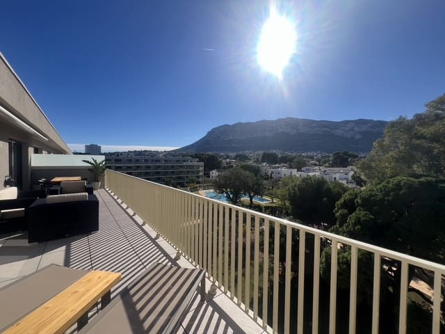 3 quarto Apartamento para venda em El Puerto, Dénia com piscina garagem - 710 000 € (Ref: 9402601)