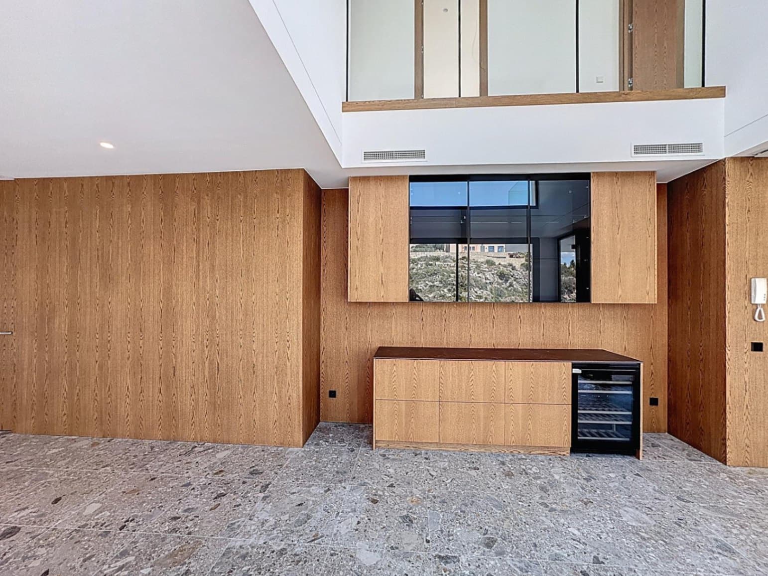 3 bedroom Villa for sale in Benitachell / Benitatxell with pool - € 2,350,000 (Ref: 9402603)