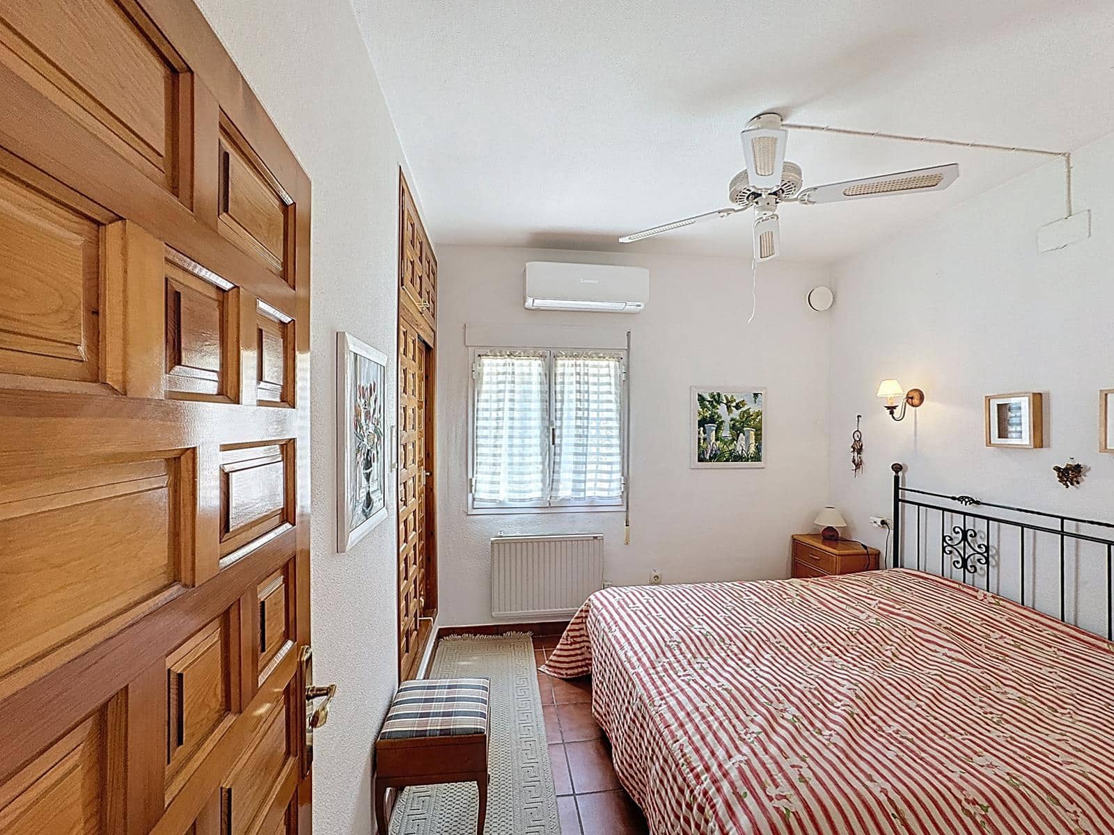 4 bedroom Villa for sale in Benitachell / Benitatxell with pool - € 495,000 (Ref: 9402604)