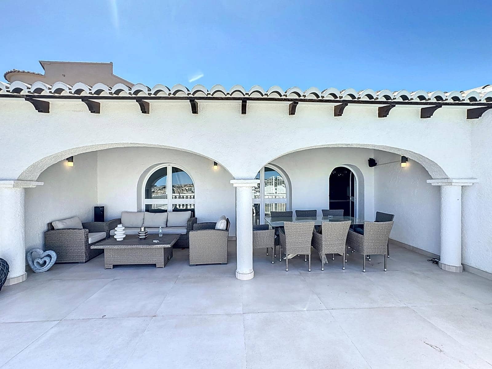 4 bedroom Villa for sale in Benitachell / Benitatxell with pool - € 765,000 (Ref: 9402605)