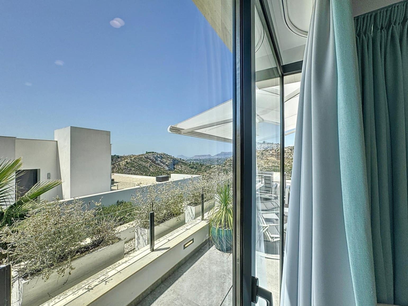 Apartamento de 2 habitaciones en Benitachell / Benitatxell en venta con piscina - 549.000 € (Ref: 9402609)